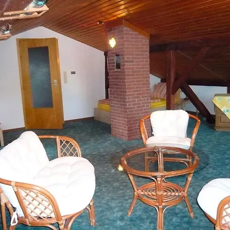 度假居 Seehof Buensdorf *